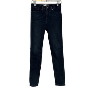 Levi's 311 Women's Shaping Skinny Blue Jeans Size 27